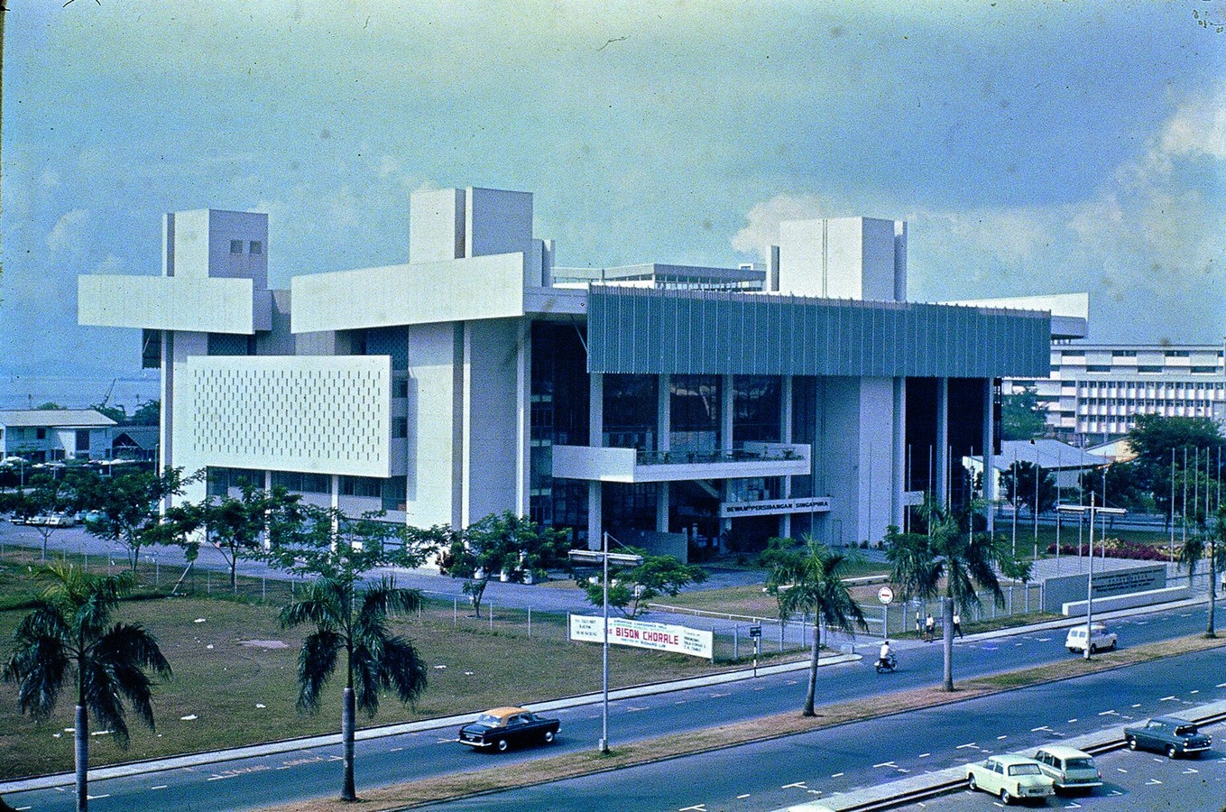 An overview of Architecture in modern Asia - Sheet11