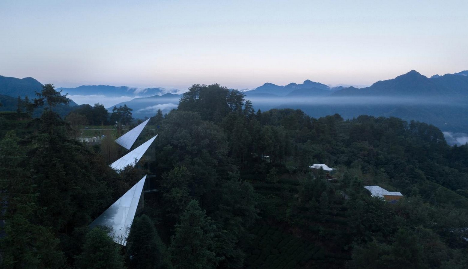 Mountain and Cloud Cabins by Wiki World and Advanced Architecture Lab: Floating in Nature - Sheet1
