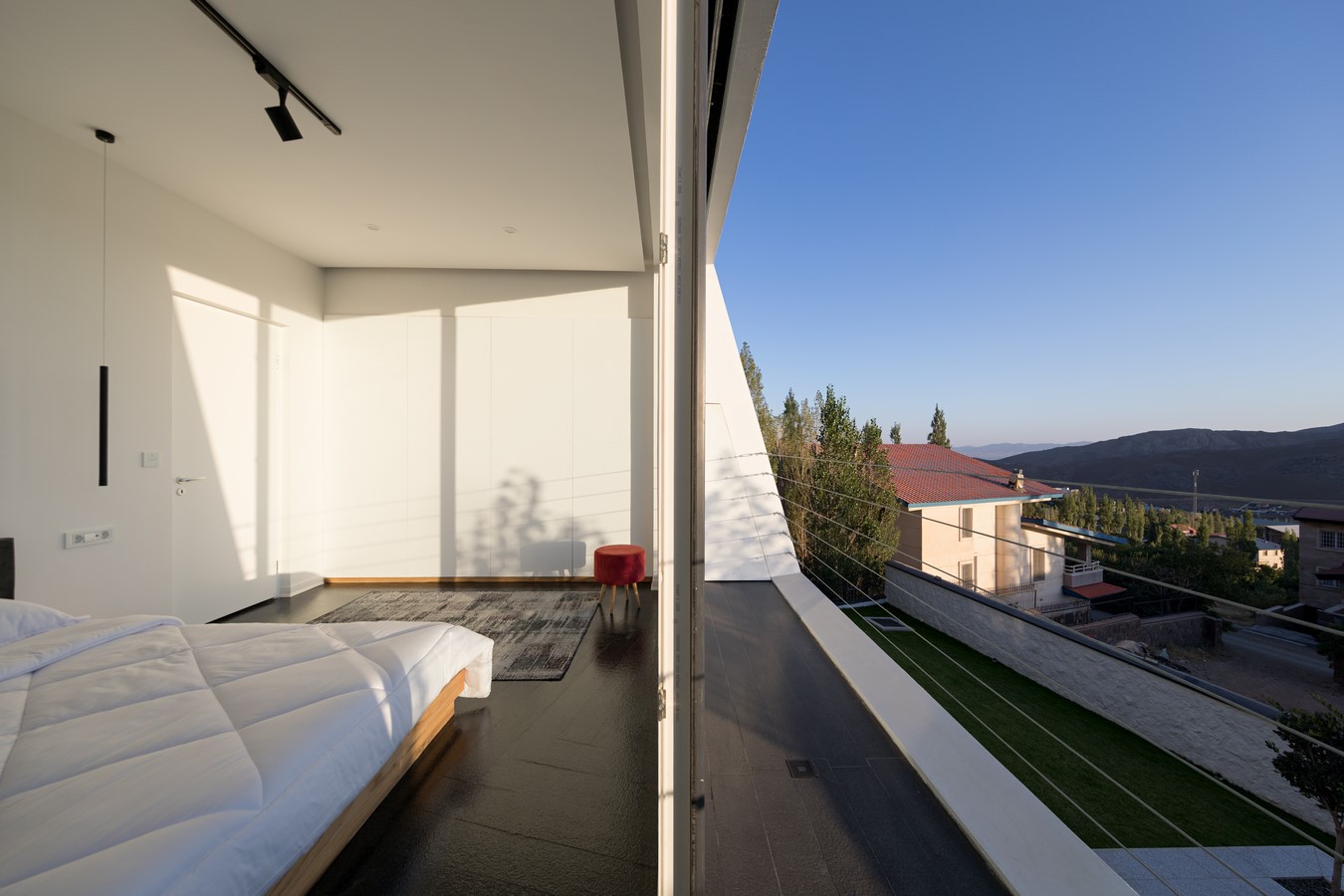 Cantilever House by Uc21 Architects - Sheet9