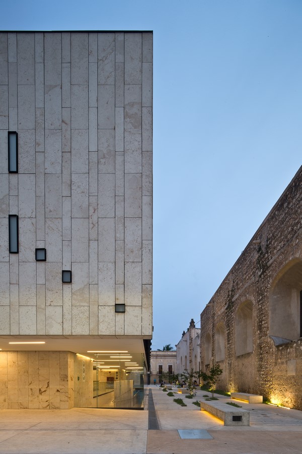 Palace of Music by alejandro medina ARQUITECTURA - Sheet2