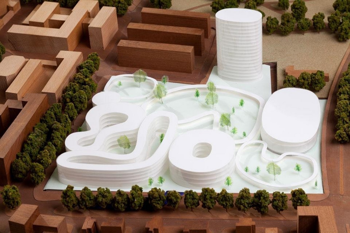 Milanese palazzi informs about the wrap green courtyards at Bocconi University, designed by SANAA - Sheet2