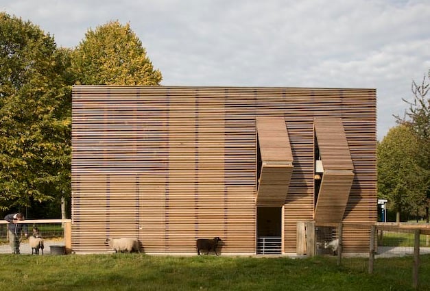 10 Architectural projects focusing on Animals - Sheet7