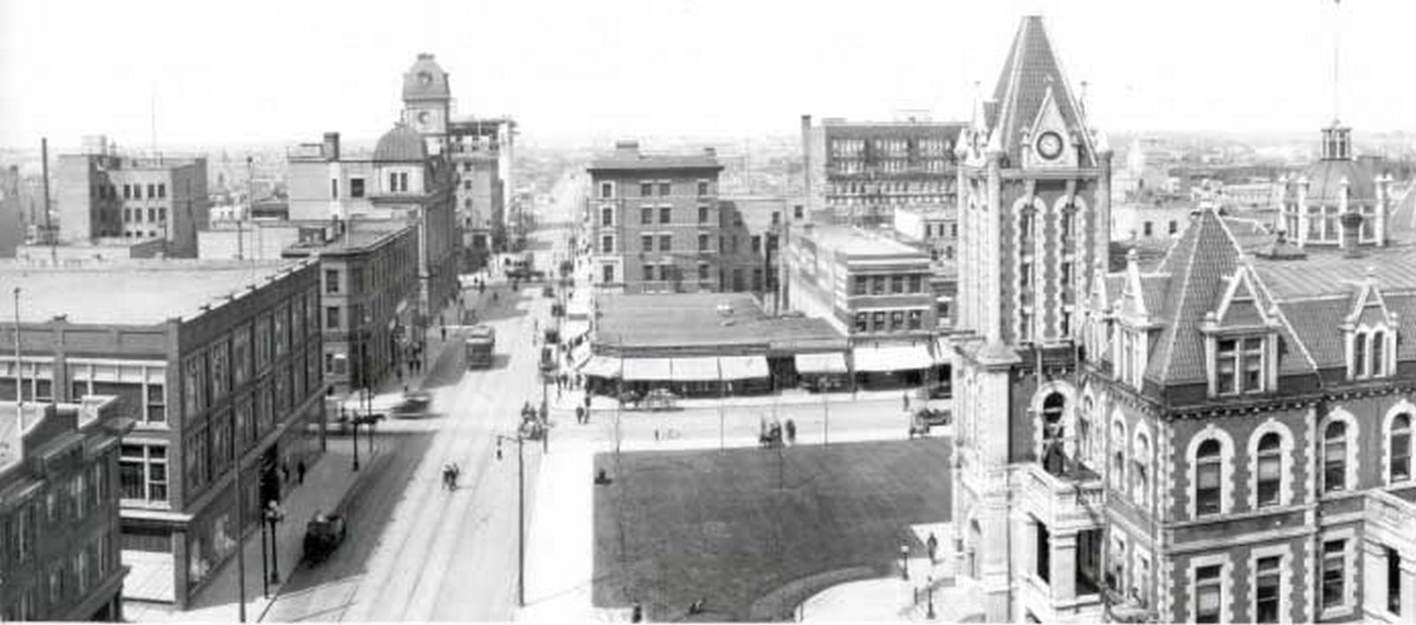 Architecture of Cities: Regina- The Queen City - Sheet2