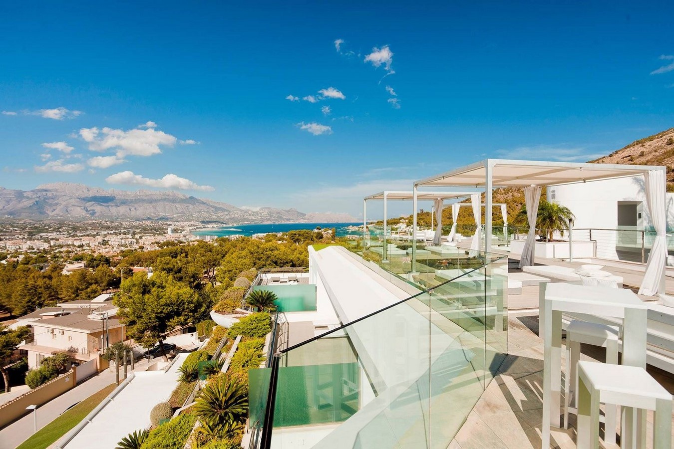 15 Beautiful examples of Wellness Designs around the World - Sheet29