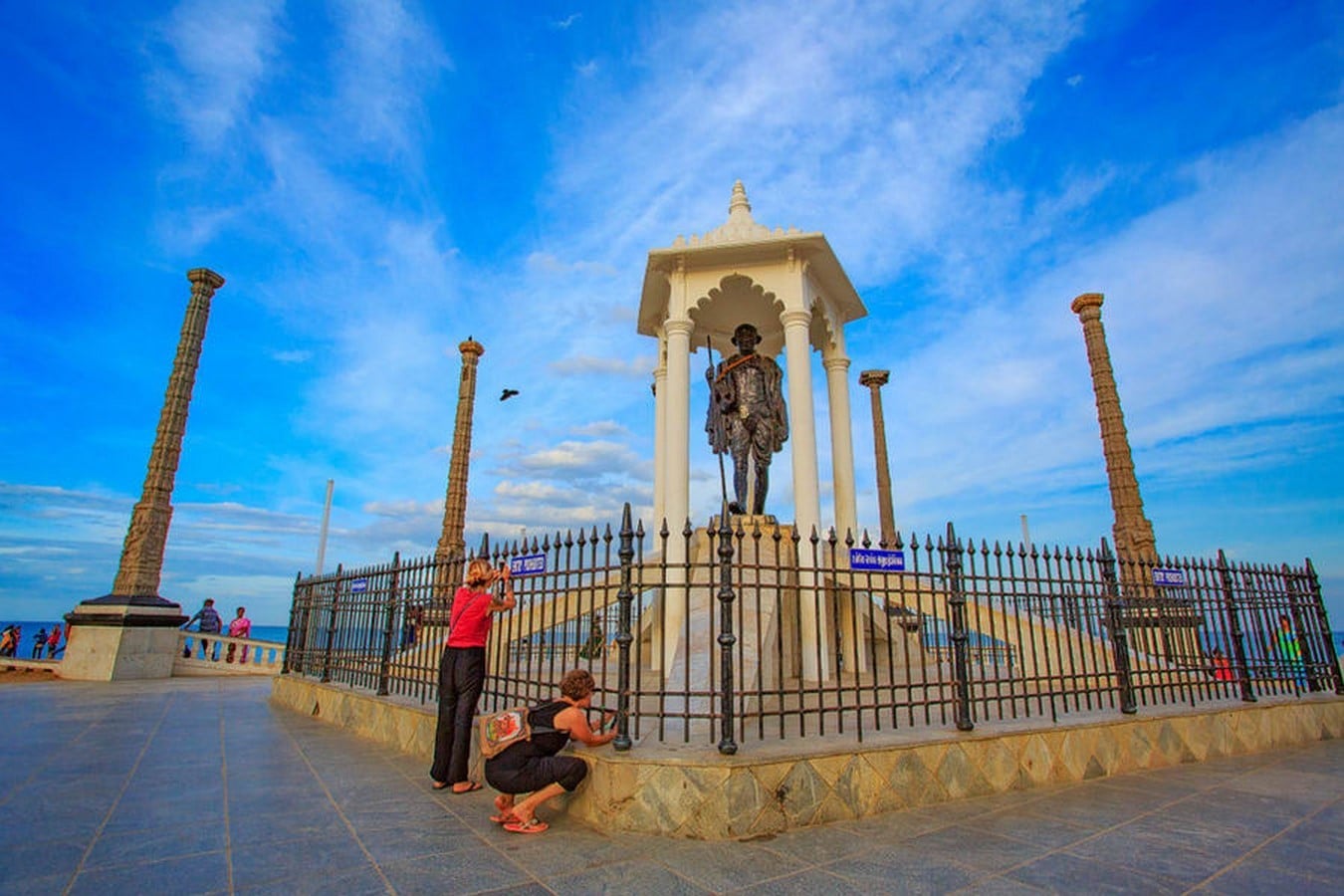 Walking through the streets of Puducherry - Sheet2
