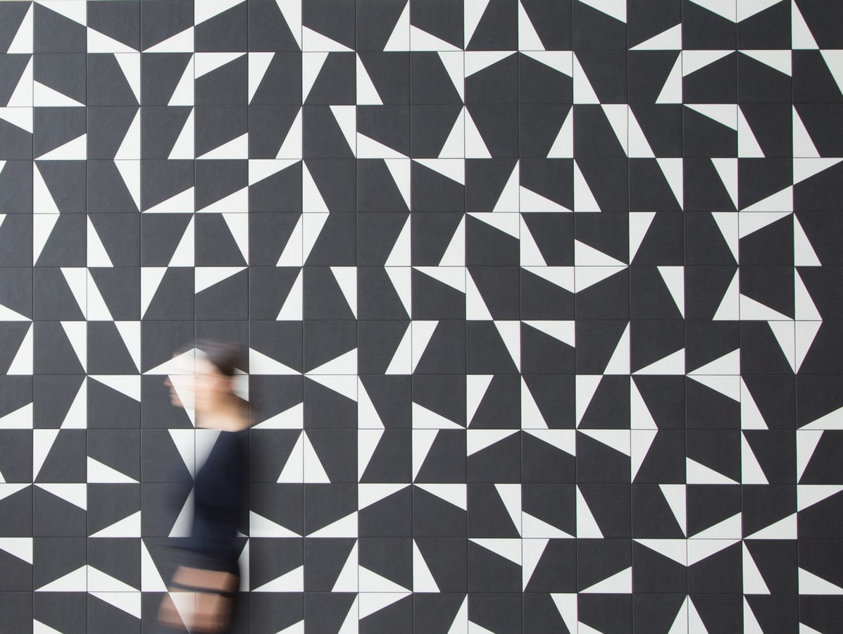 10 Products by Barber Osgerby- 10 Iconic Products - Sheet7