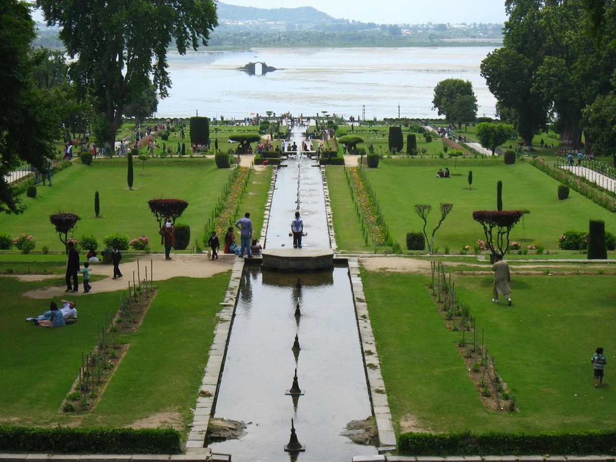Why Landscaping is important? - Sheet8