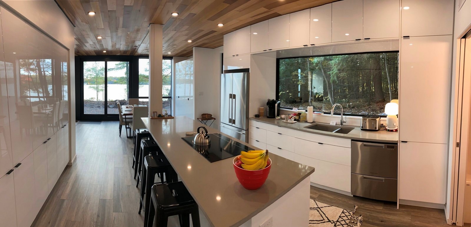 The customizable interiors have a contemporary design,technologically advanced and have highly energy efficient appliances_©www.honomobo.com
