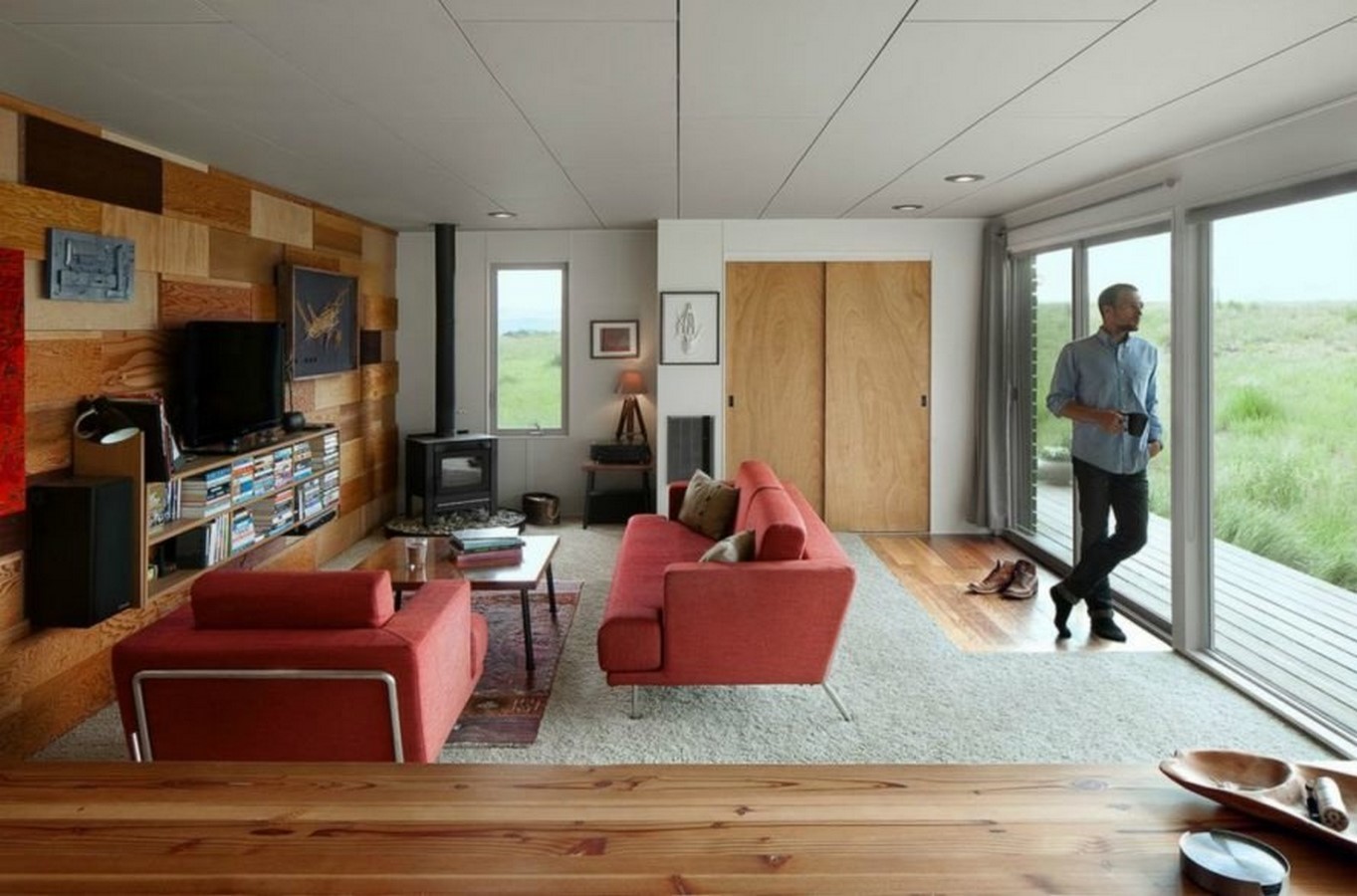 10 Innovative Shipping Container Homes - Sheet33