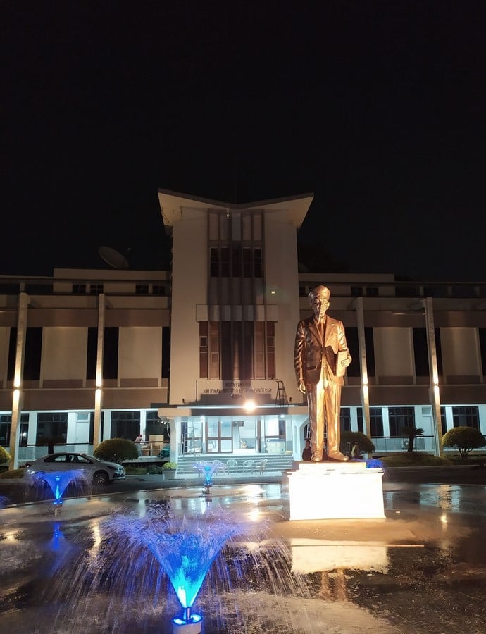 A statue of Sir M. Visvesvaraya- known as the pioneer of engineering in India_©Bhuvanchand Tagore