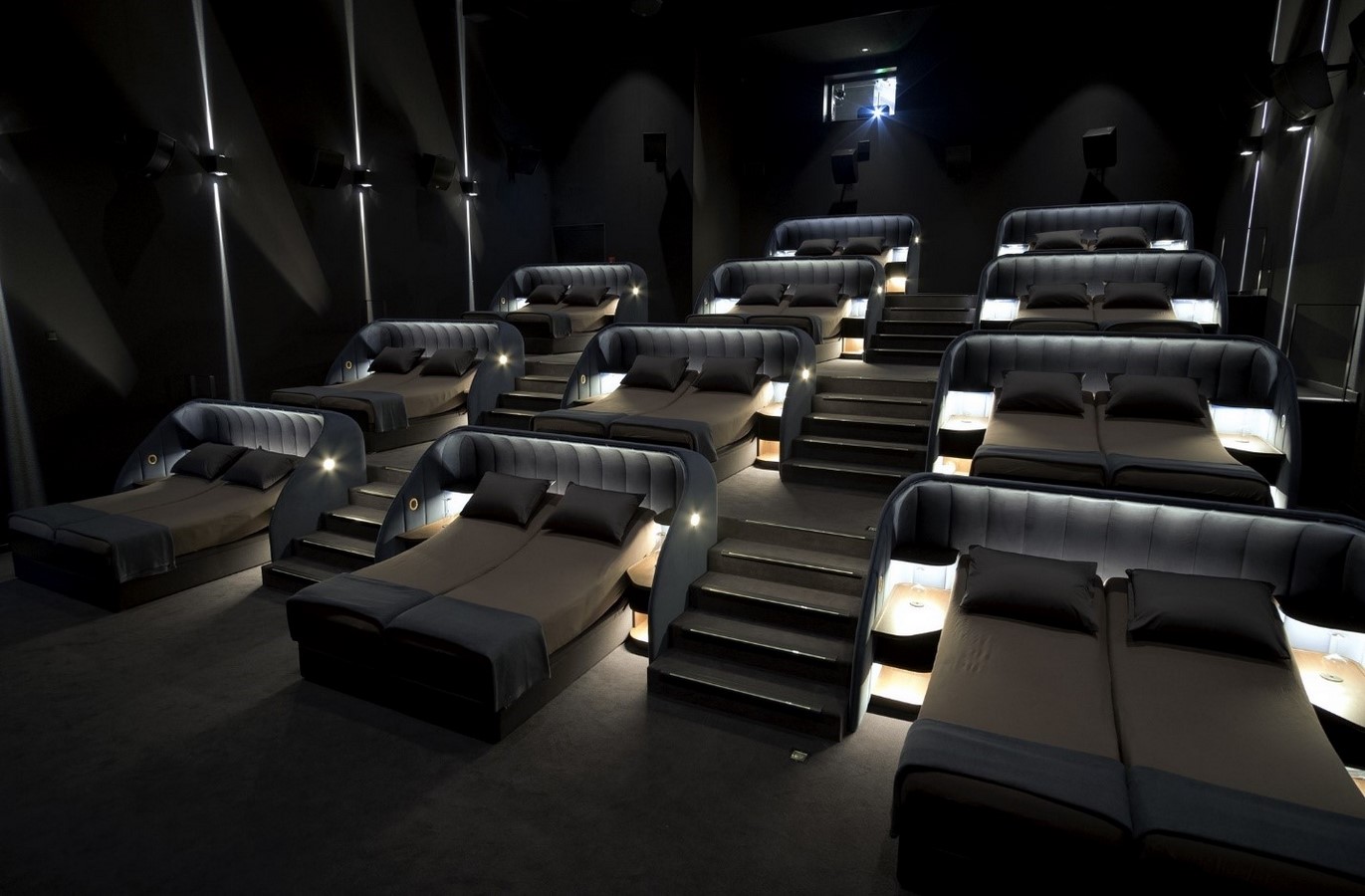 20 Luxurious theater designs for movie nights - Sheet1
