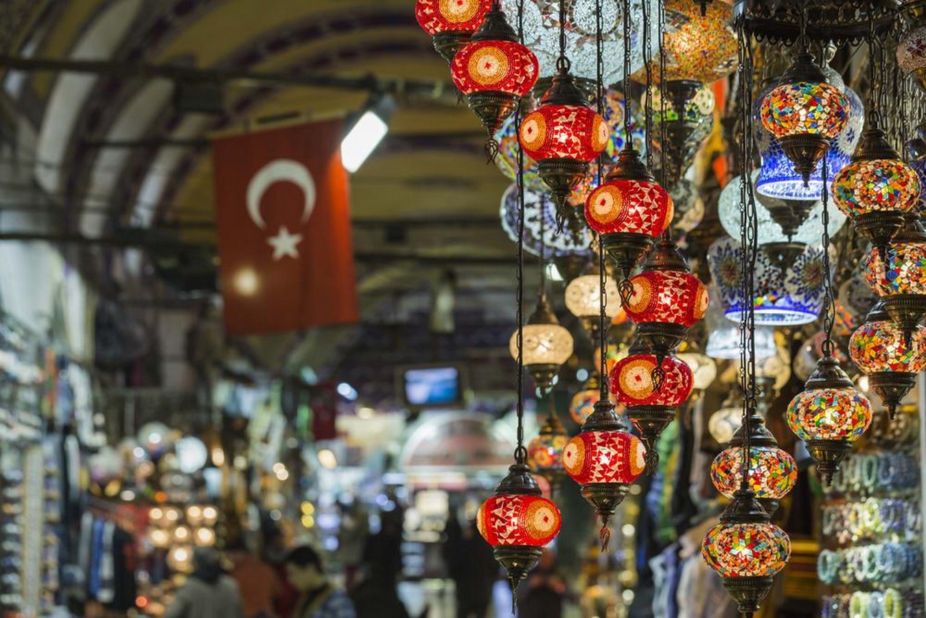 A journey through Istanbul's Grand Bazaar - Sheet6