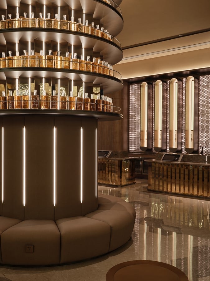 Crystal Hotel By Vermilion Zhou Design - Sheet6