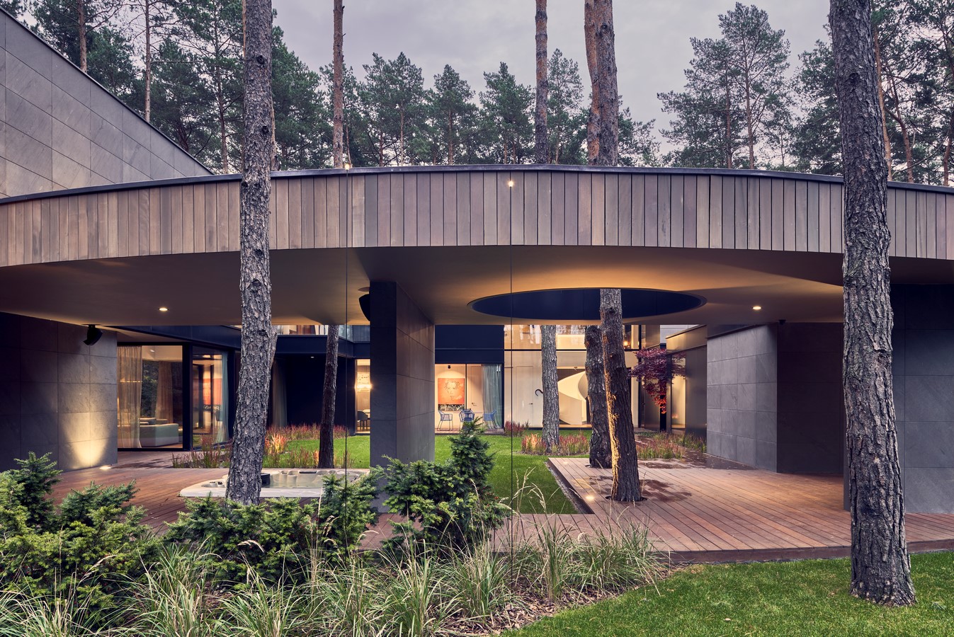 Circle Wood House By Mobius Architects - Sheet1
