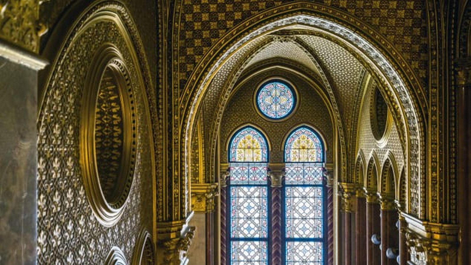 Hungarian Parliament Building, Hungary: A Notable Landmark of Hungary - Sheet4