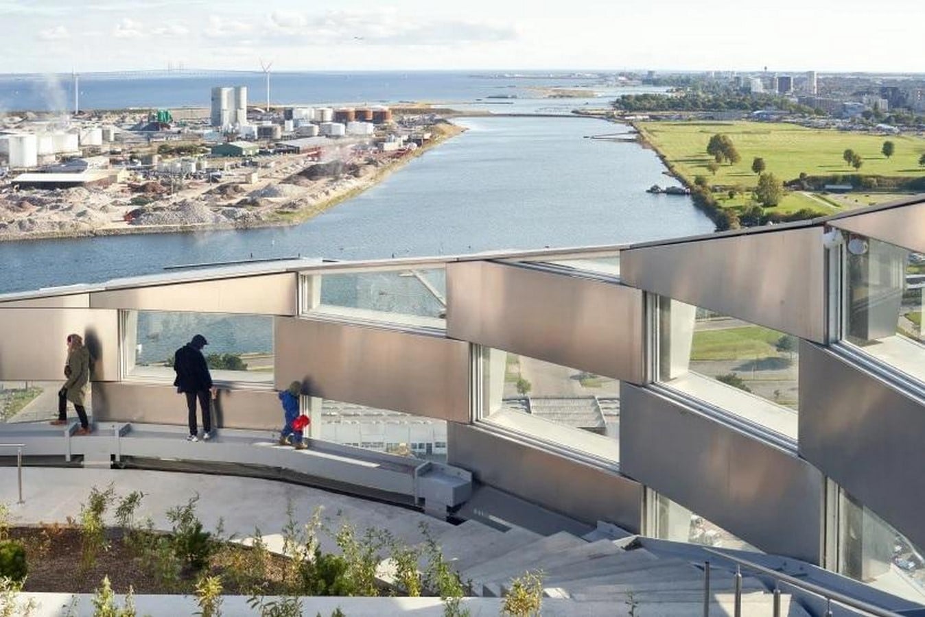 The CopenHill Energy Plant by BIG: Bedrock for Social Life - Sheet4