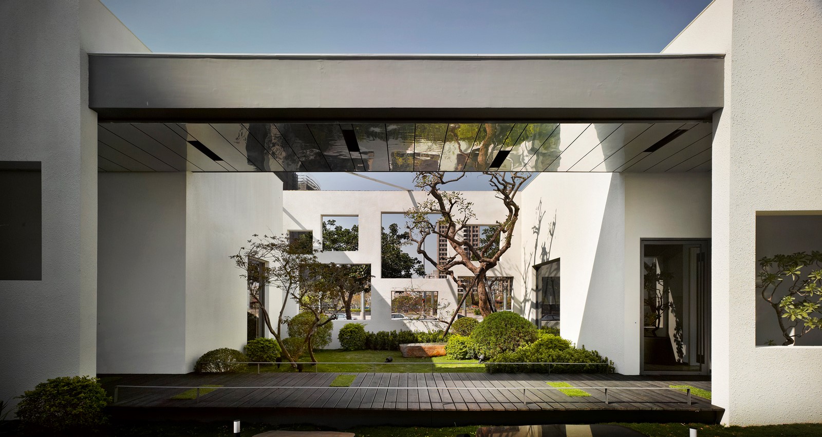 When architecture meets weather conditions - Sheet4