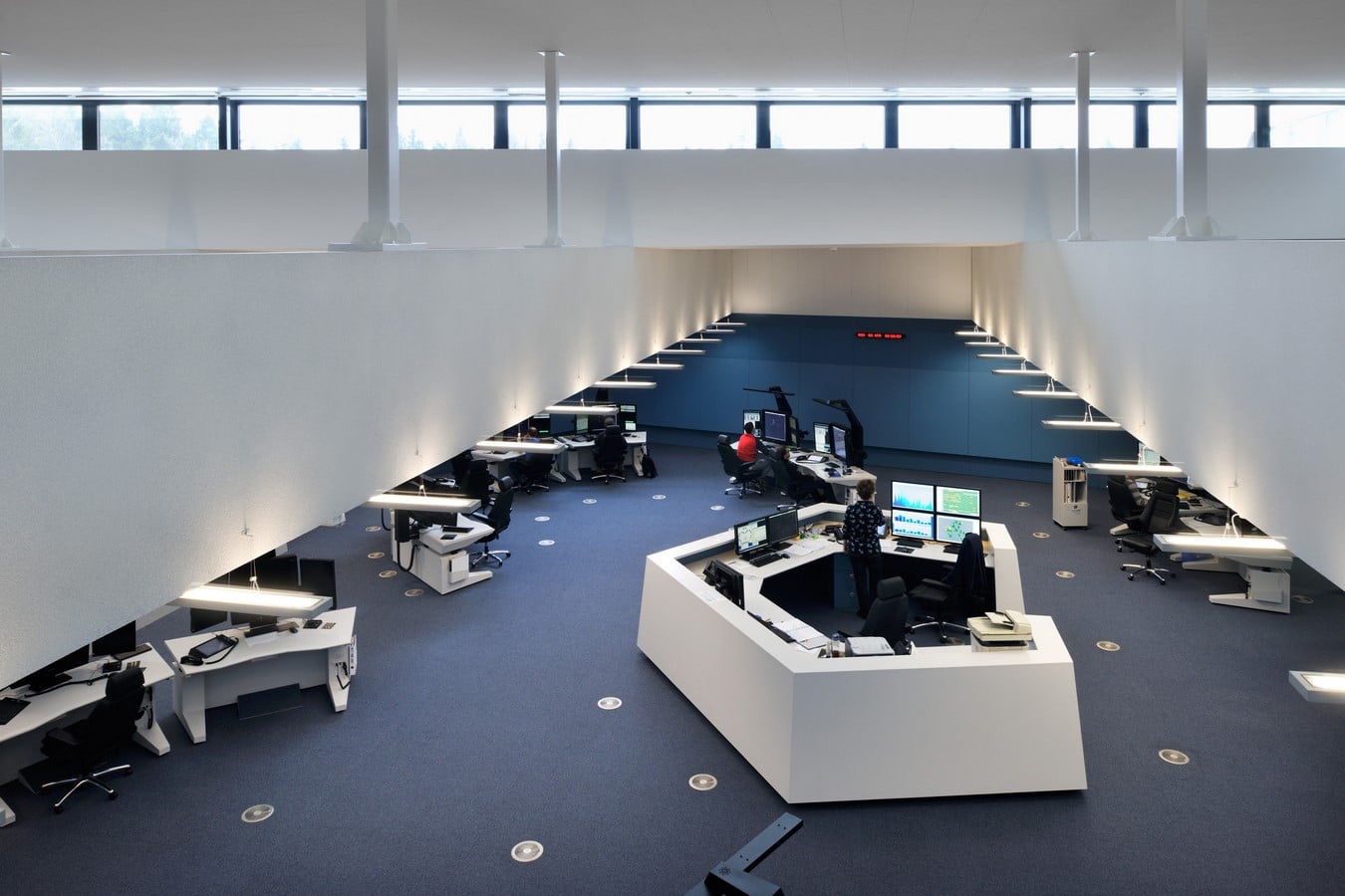 10 Things to Remember when Designing Air-Route Traffic Control Center - Sheet6