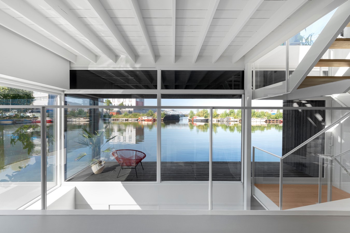 Floating Home By i29 Interior Architects - Sheet7