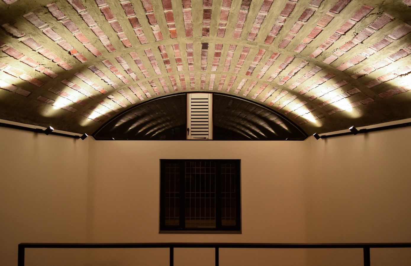 THE LIGHT IN BRICKVAULT STUDIO BY SPACETIME PERCEPTORY - Sheet9
