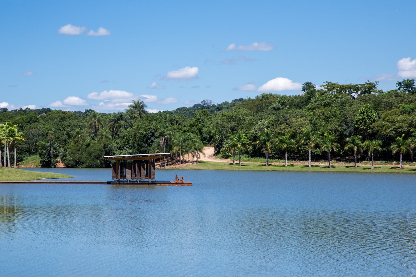 Bath and Storage Pavilion By brro arquitetos - Sheet2