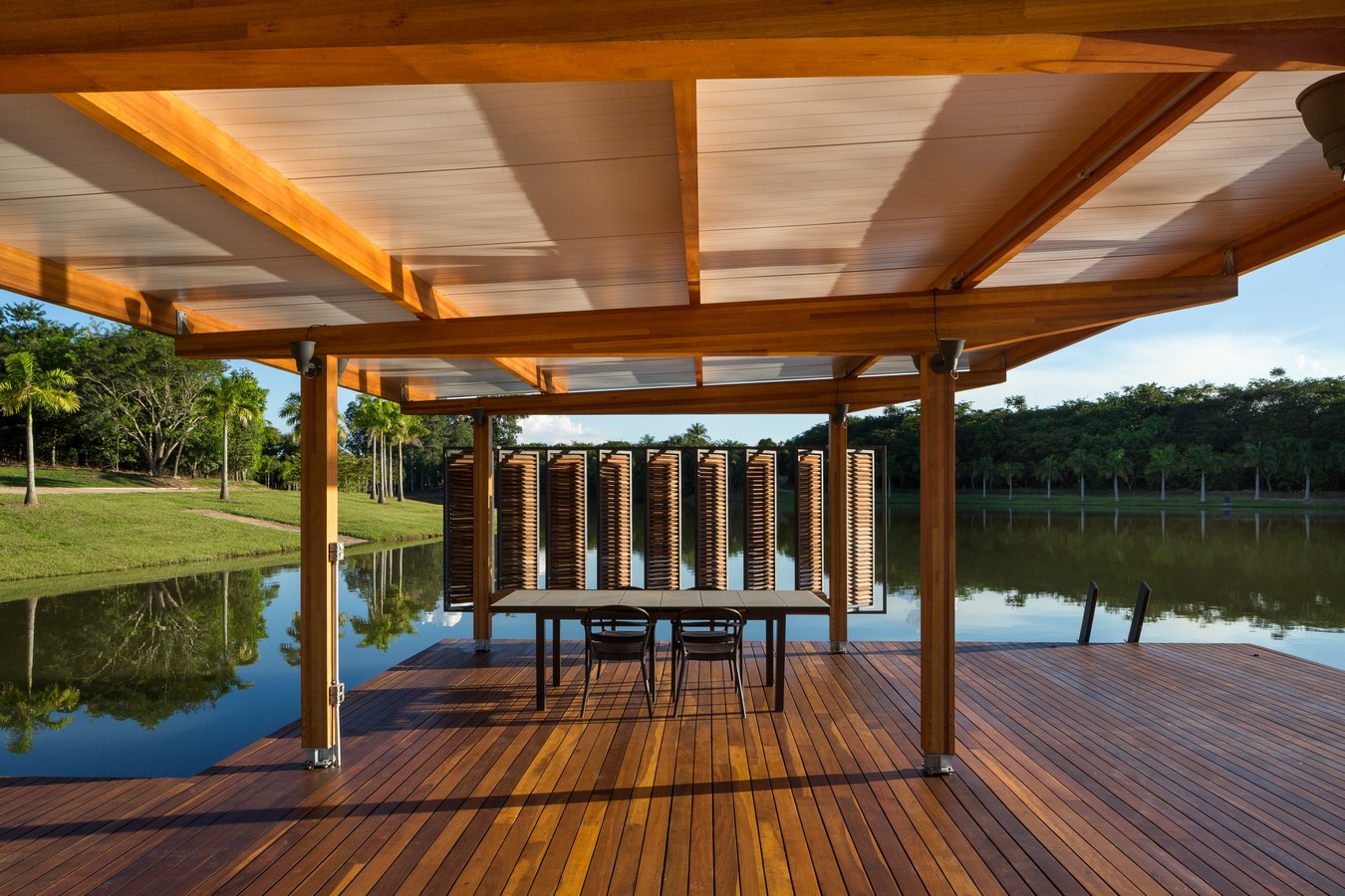 Bath and Storage Pavilion By brro arquitetos - Sheet7