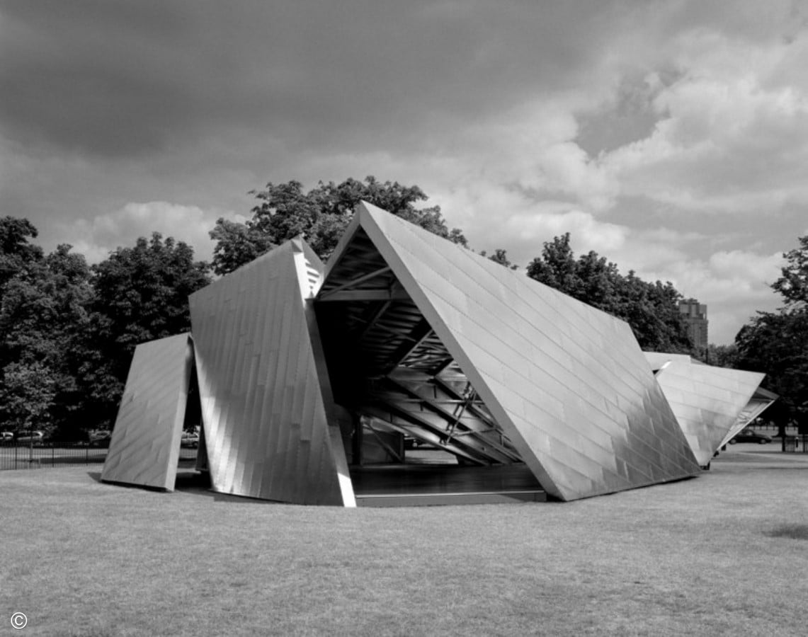 Serpentine Gallery Pavilion by Daniel Libeskind: A Dynamic Sequence - Sheet2