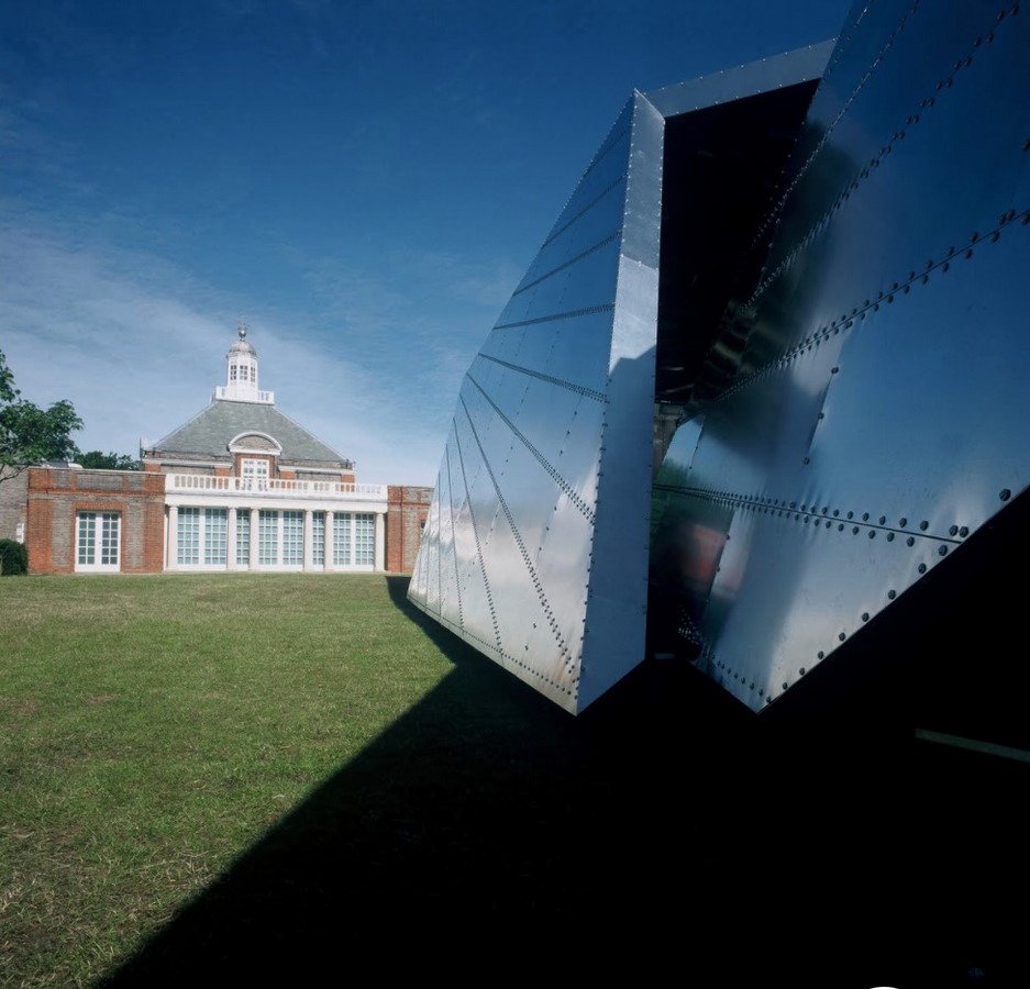 Serpentine Gallery Pavilion by Daniel Libeskind: A Dynamic Sequence - Sheet3