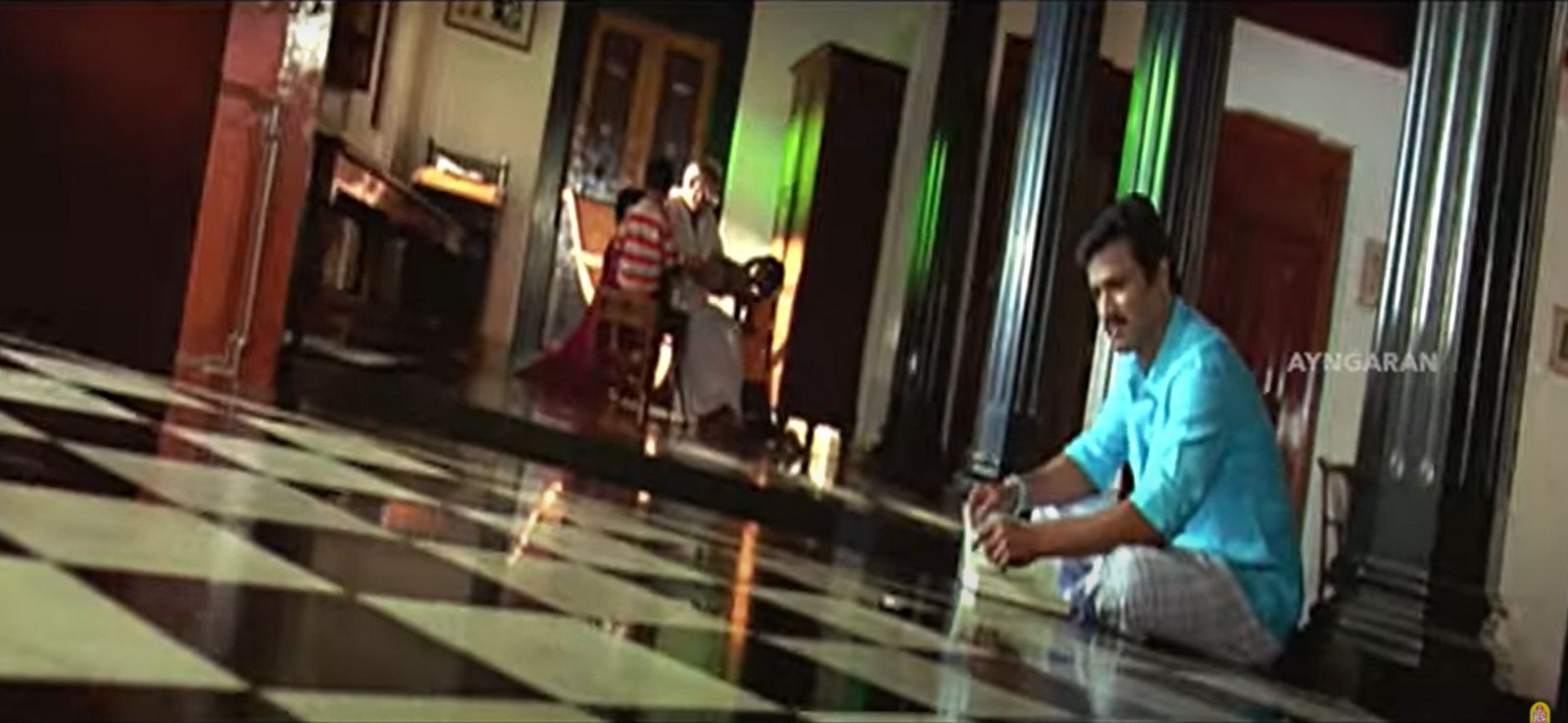 An architectural review of Movie Pirivom Santhippom - Sheet5