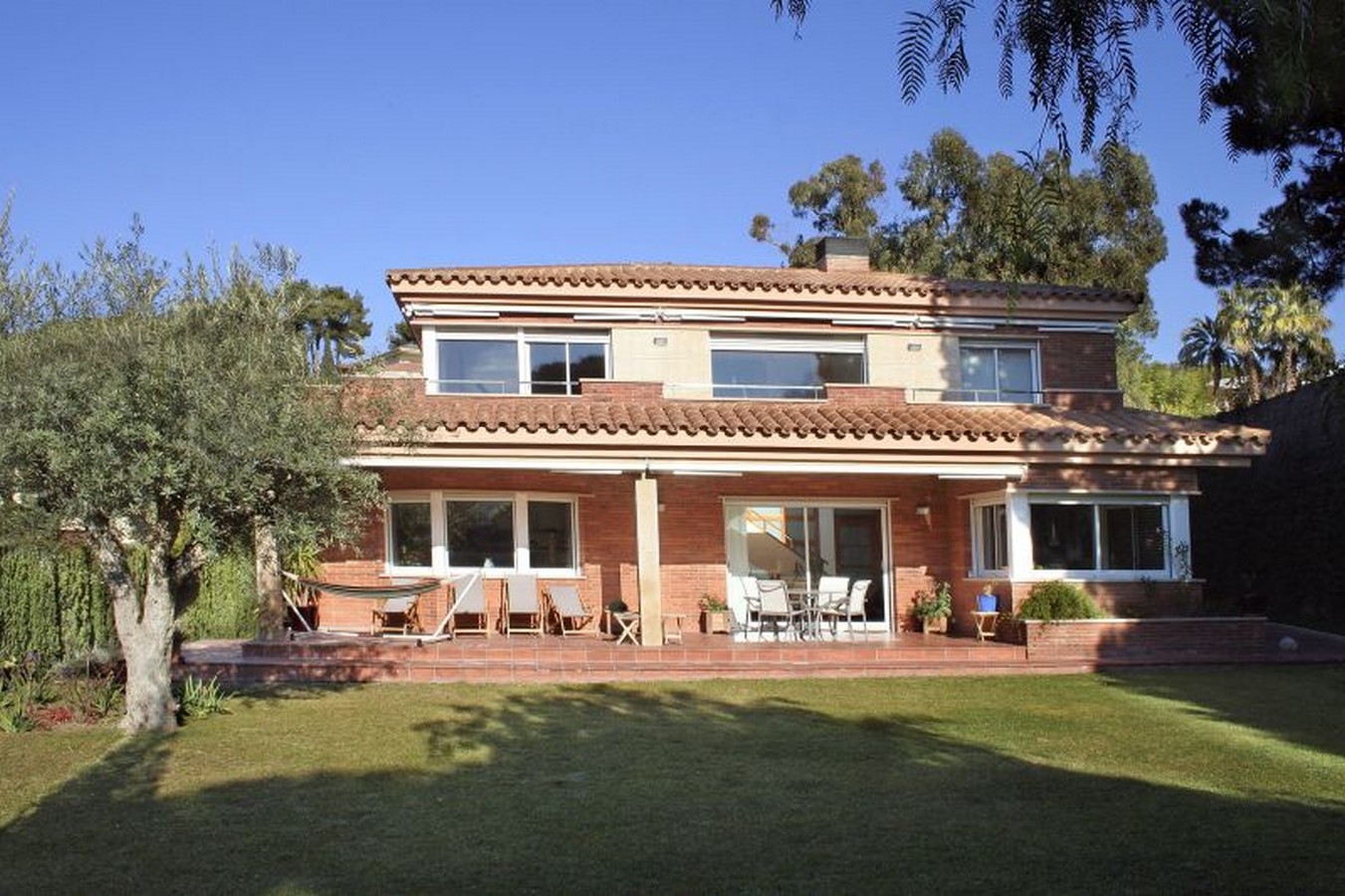 Architects in Badalona - Top 15 Architects in Badalona - Sheet8