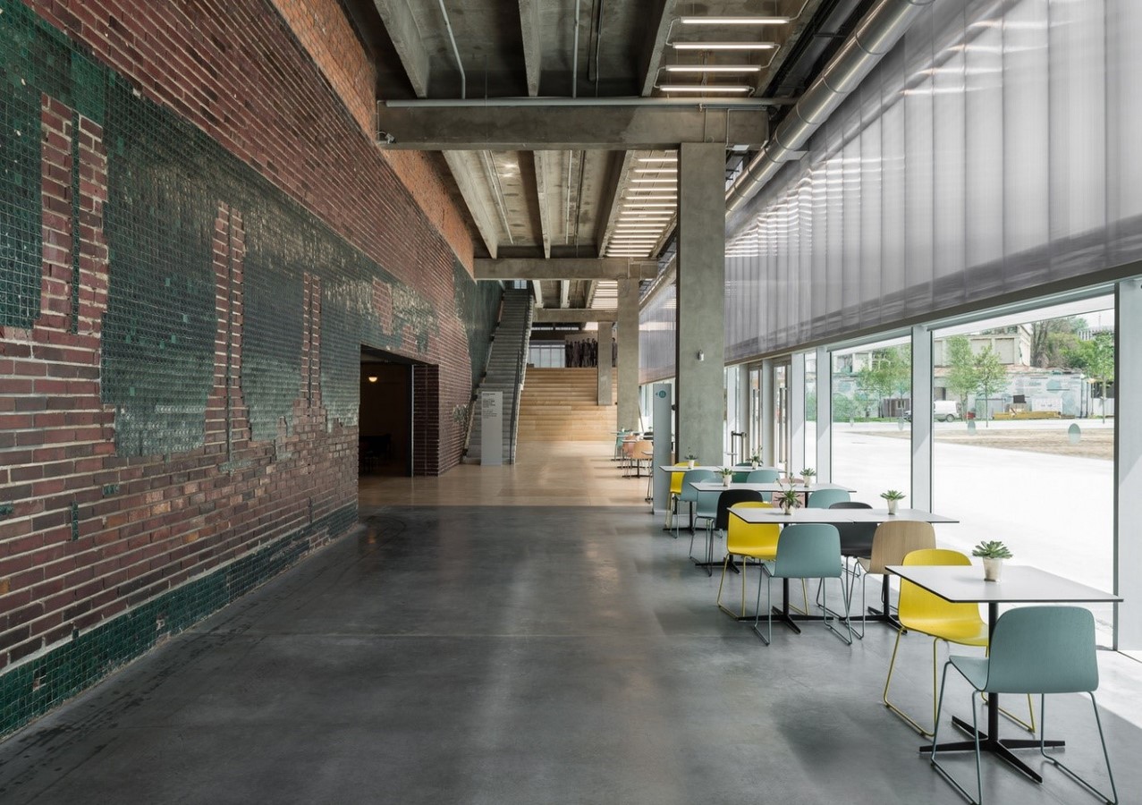 Garage Art Musuem of Contemporary Art by Rem Koolhaas - Sheet7