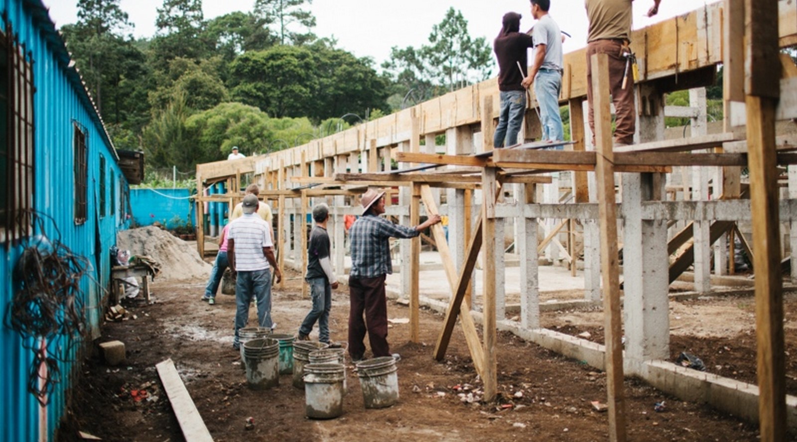 Architects and Humanitarian architecture- Sheet5