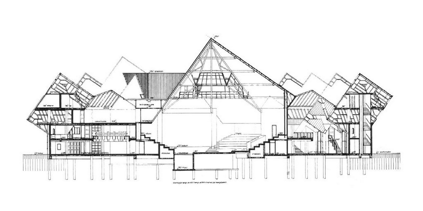 Kubuswoningen by Piet Blom: Living as an Urban Roof - Sheet10