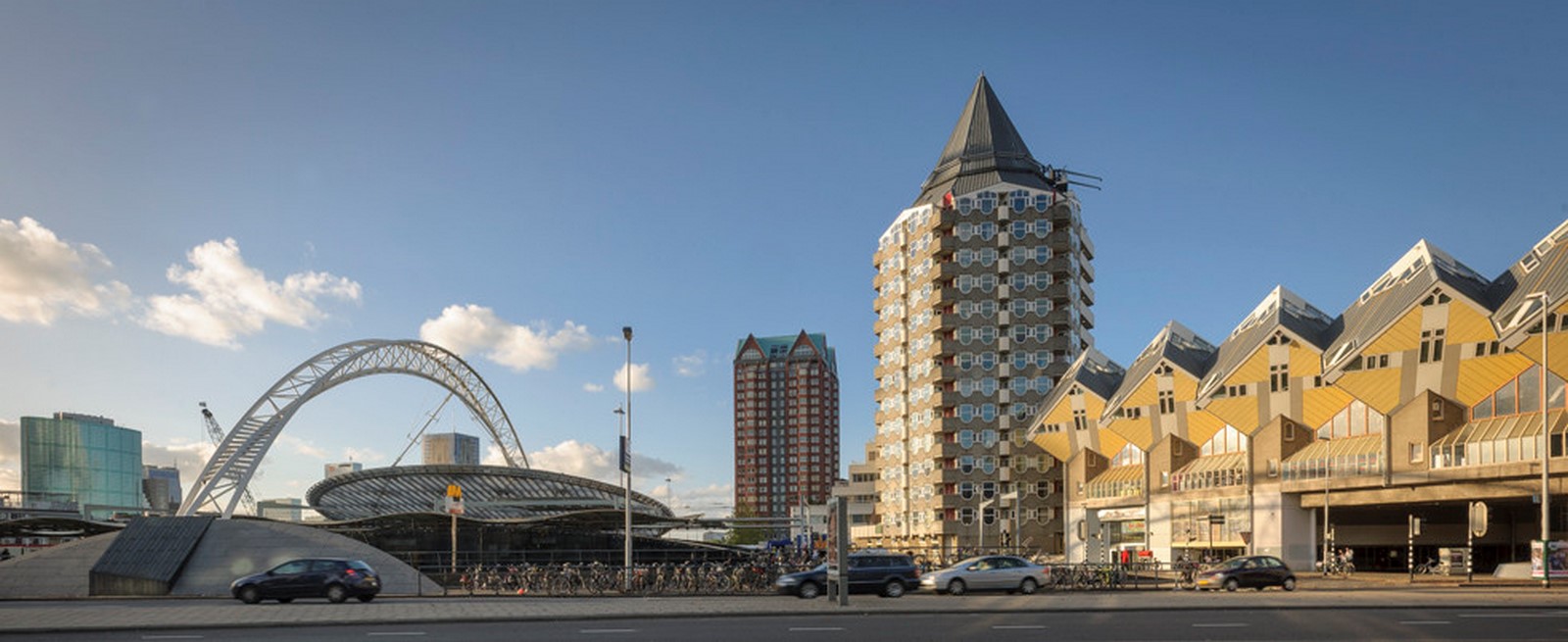 Kubuswoningen by Piet Blom: Living as an Urban Roof - Sheet3