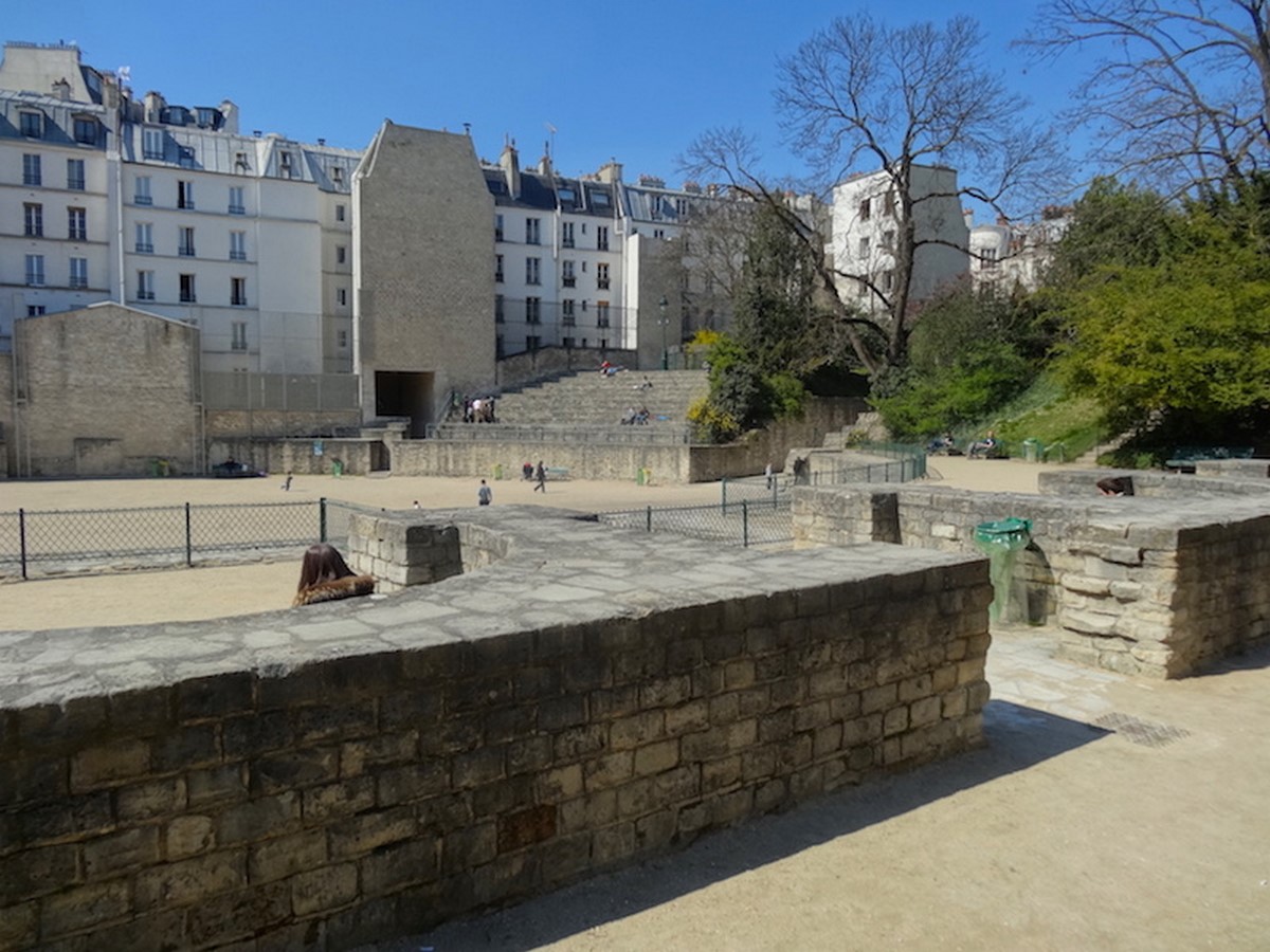 Architectural development of Paris, France Sheet1
