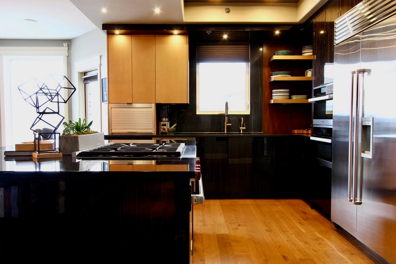 Interior _©www.metricdesign.ca