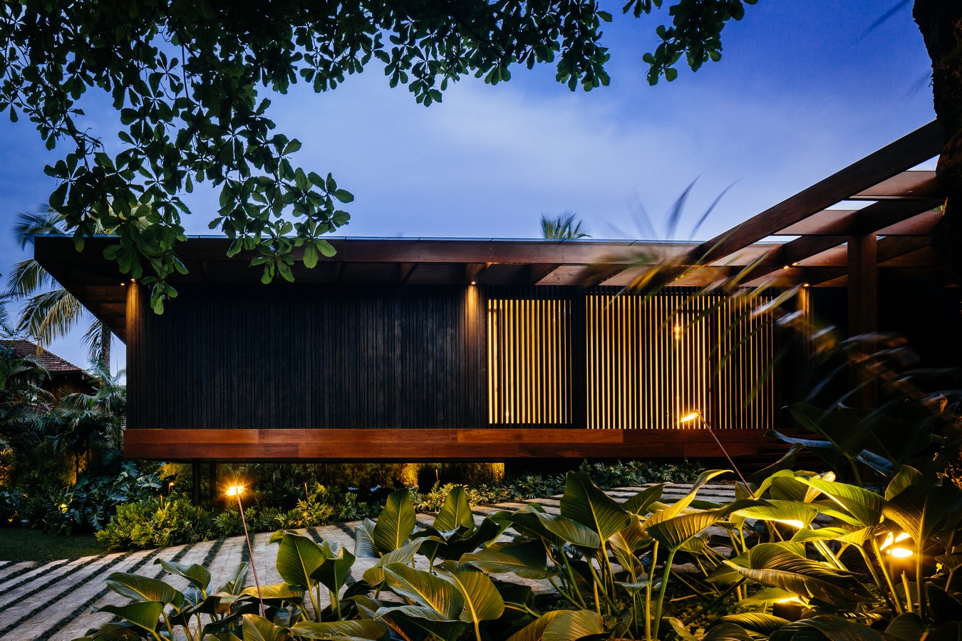 RT House By Jacobsen Arquitetura - Sheet14