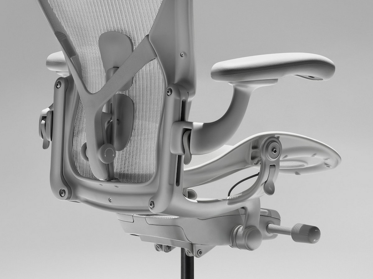 Herman Miller- 10 Iconic Products - Sheet6