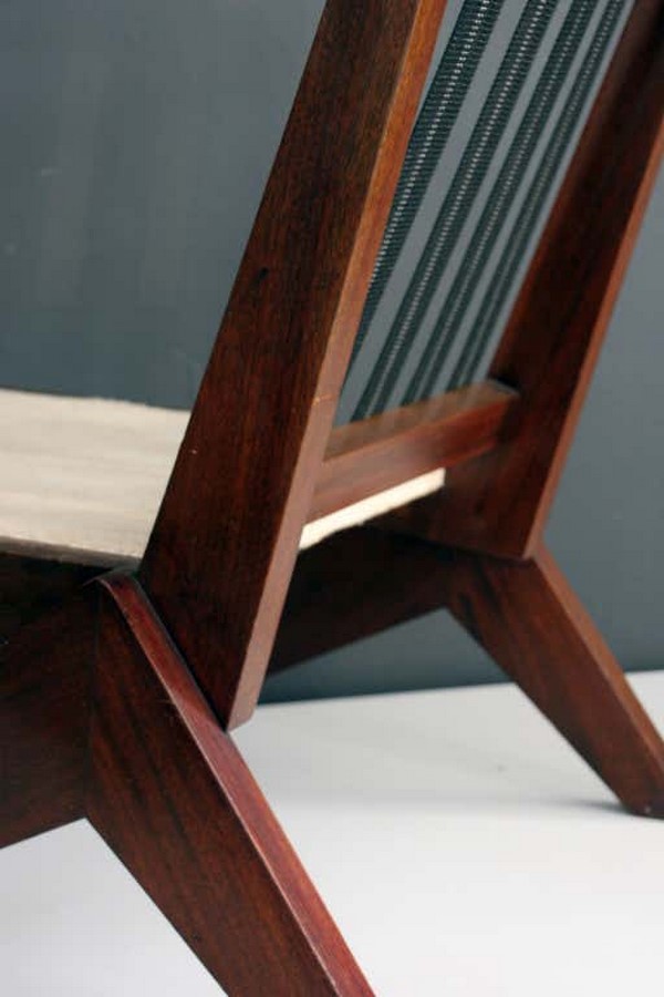 Chairs in Mahogany and Cotton_©www.1stdibs.com