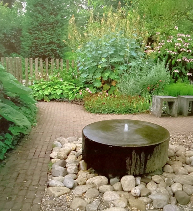 Book in Focus: The Garden Design Book by Anthony Paul and Yvonne Rees - Sheet2