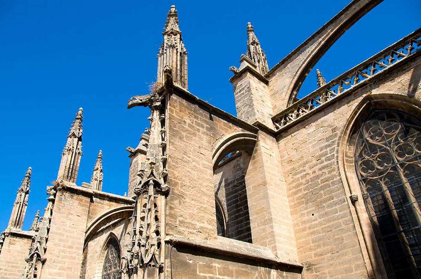 La Giralda, Seville: In the city’s heart - Sheet4