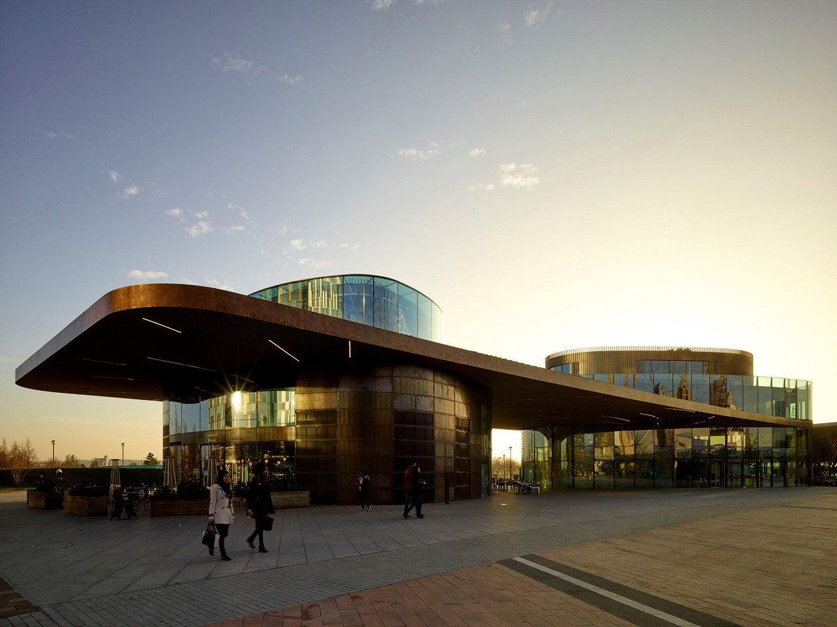 Marks Barfield Architects- 15 Iconic Projects - Sheet42