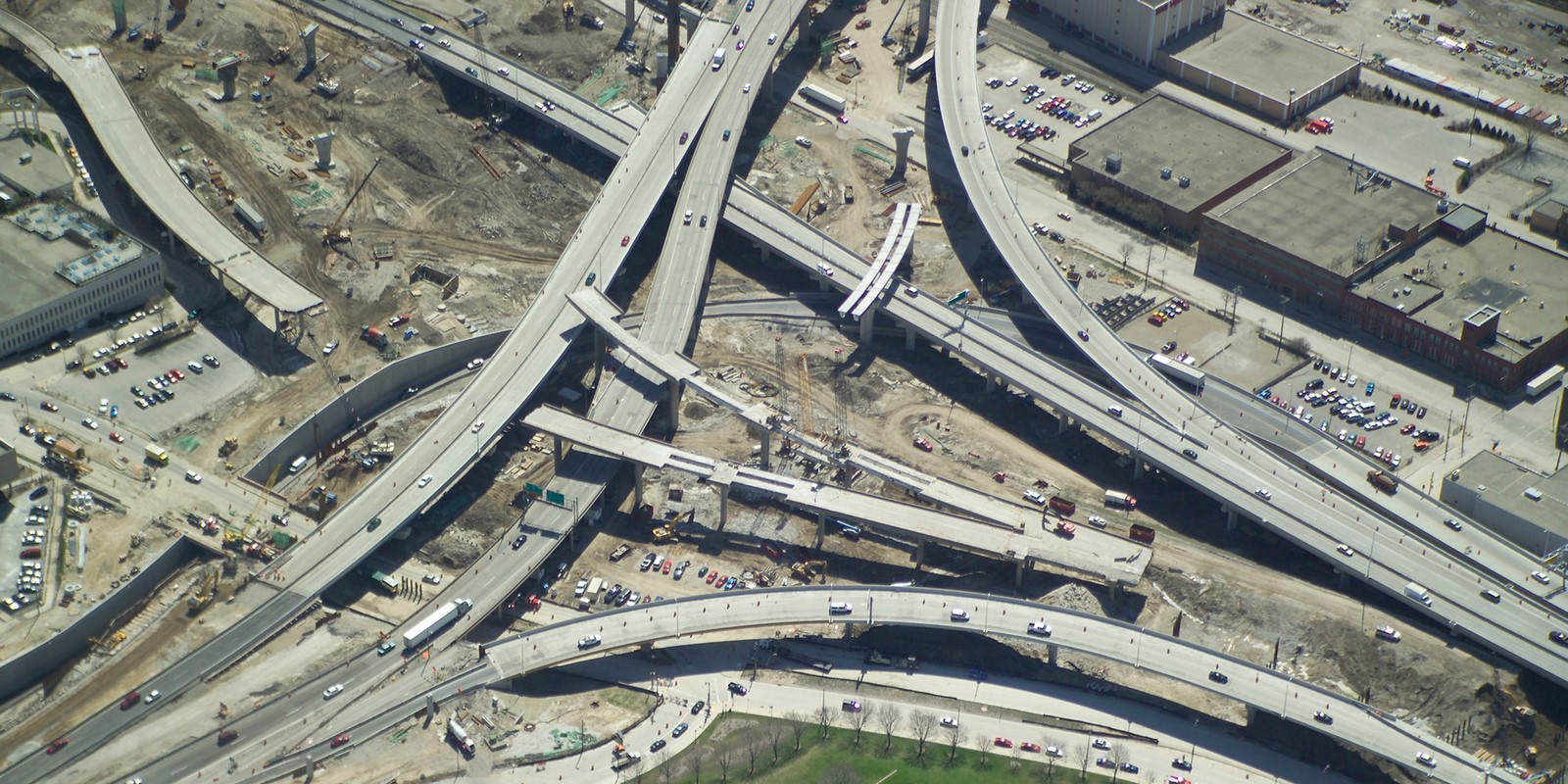 Ted talk for architects: James Kunstler: How bad architecture wrecked cities - Sheet3