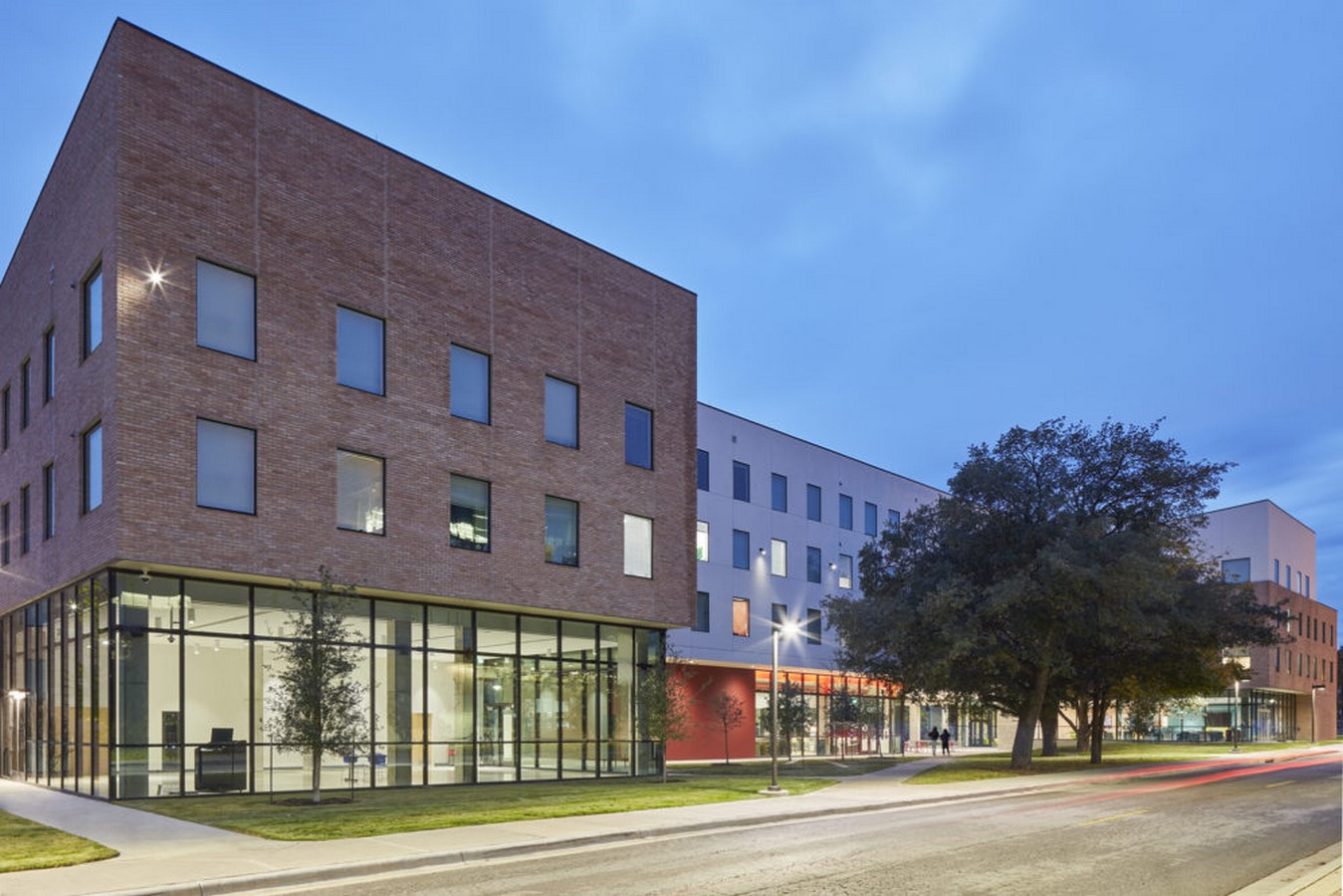 St Edward's University New Residence and Dining by Alejandro Aravena: The Organised building - Sheet4