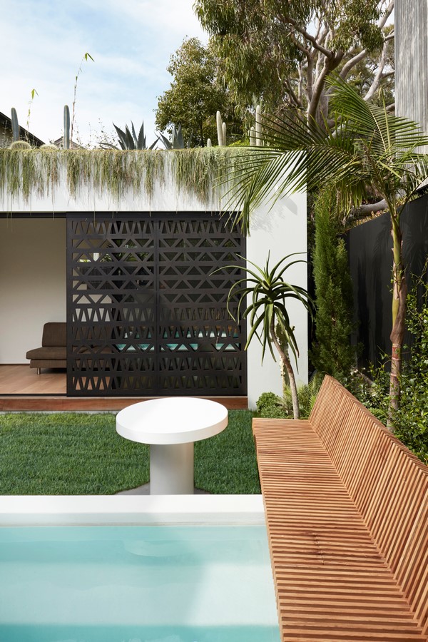 Above Board Living By Luigi Rosselli - Sheet6