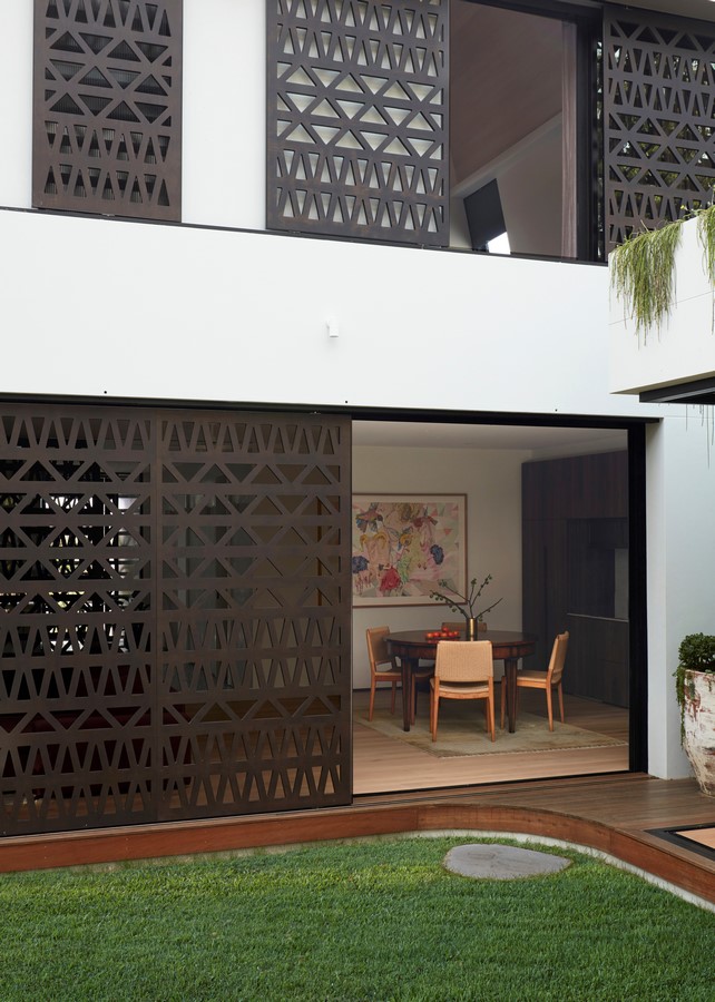 Above Board Living By Luigi Rosselli - Sheet7