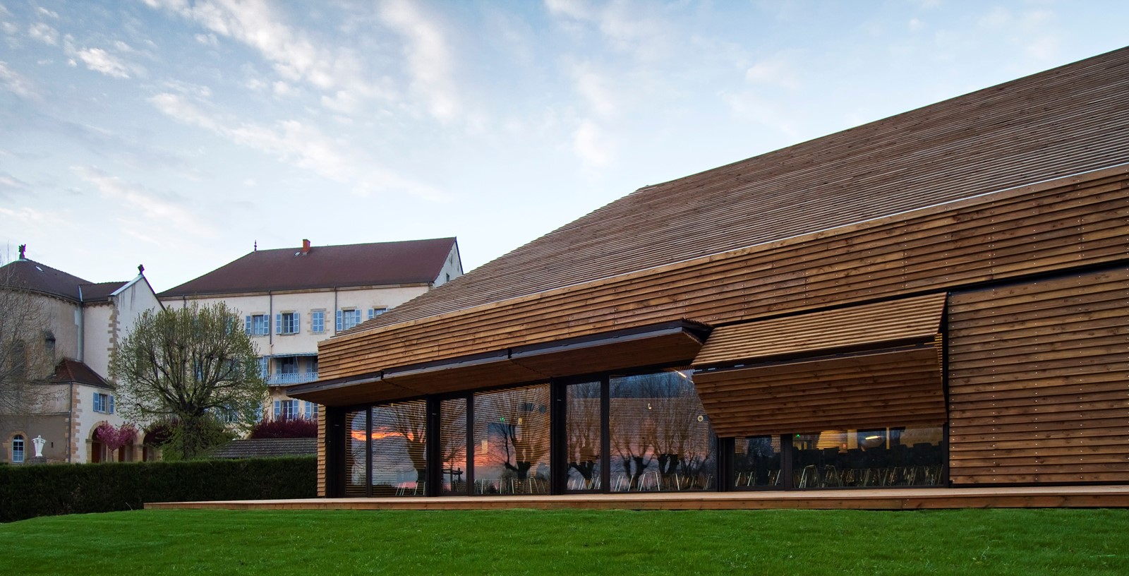 Léonce Georges Centre in Chauffailles, France By Calderon-Folch Studio - Sheet2