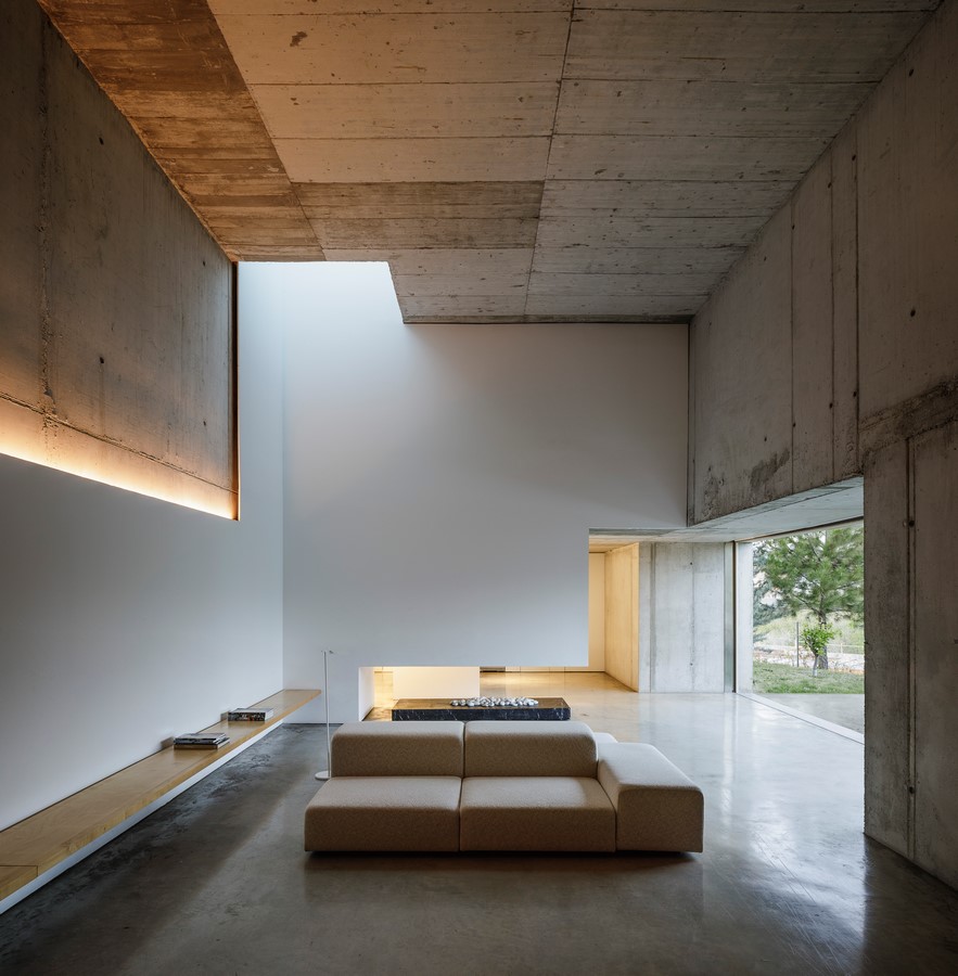 Hillside House By Juan Domingo Santos - Sheet3