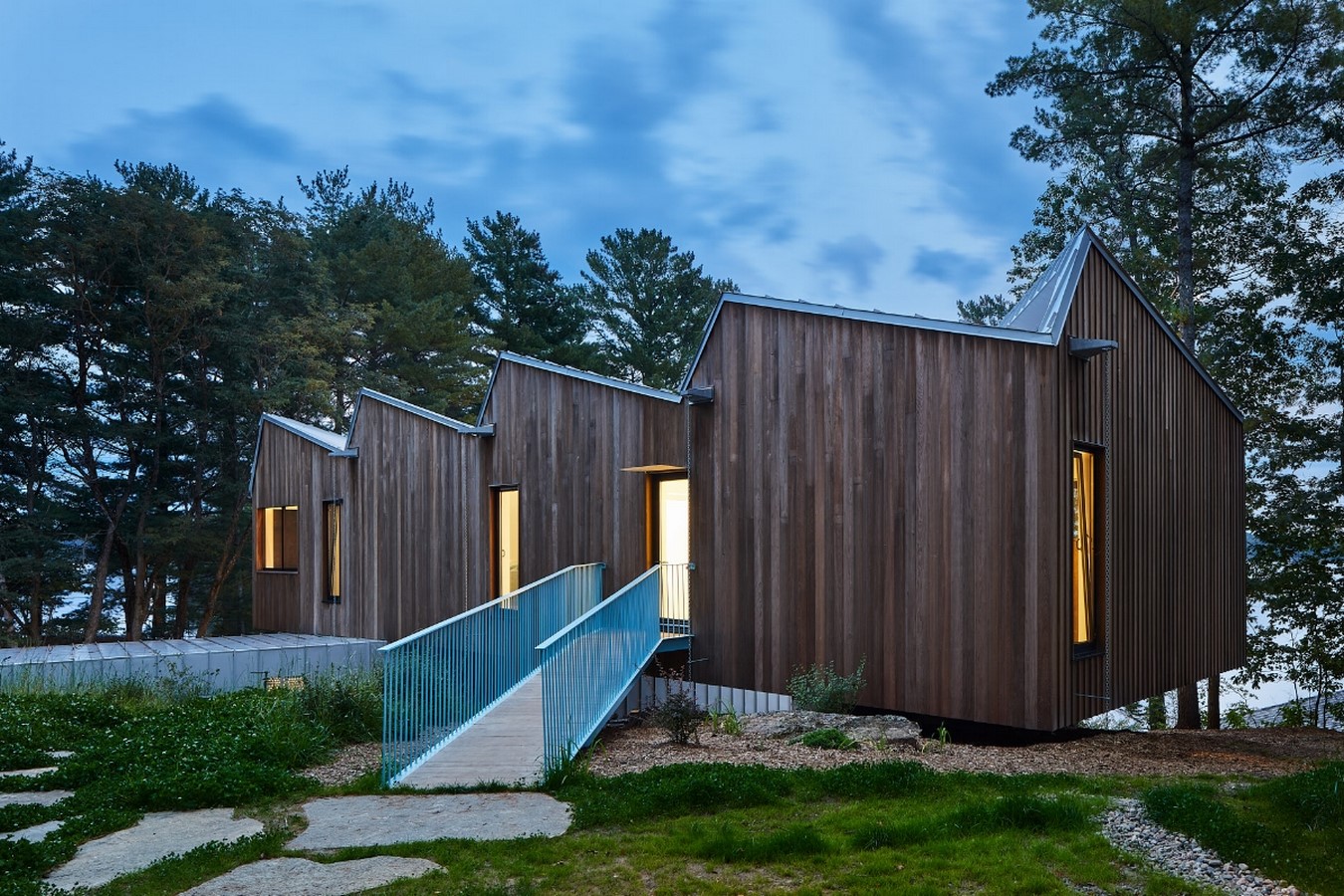Sky House By Julia Jamrozik and Coryn Kempster - Sheet8