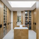 A house around a holm oak tree. Single-family house in La Moraleja, Madrid By MMA - Sheet3